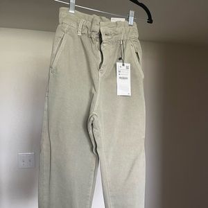 Zara Baggy Paperbag Jeans Light Khaki